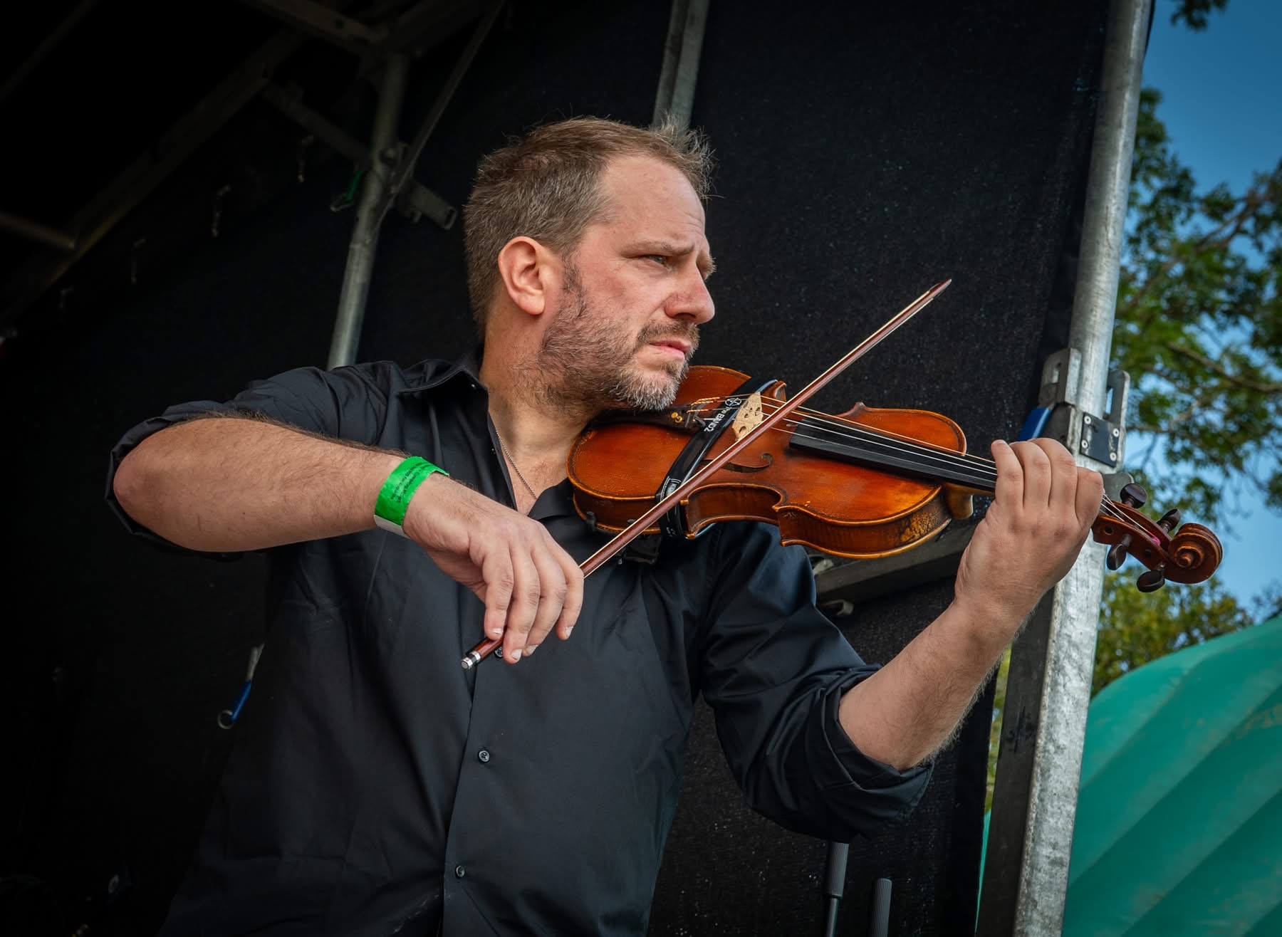 Violinist playing during the Woo Fest 2026 set